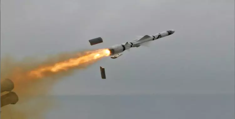  الحوثيون يقصفون الإمارات بصاروخ «كروز» 