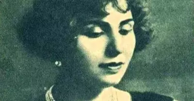 السلطانة «منيرة المهدية».. أول امرأة تغني في الإذاعة المصرية