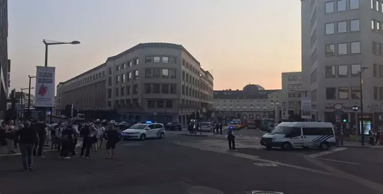  الشرطة البلجيكية تقتل شخصا حاول تفجير محطة قطارات في بروكسل 