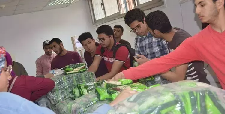  الصيدلية الخيرية بطب بنها توزع 200 شنطة رمضانية (صور) 