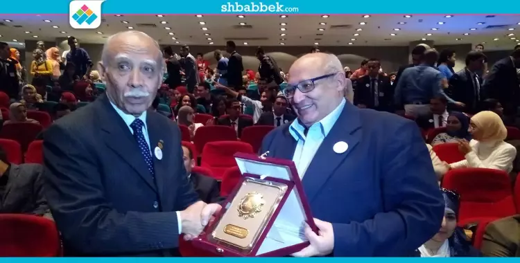  «المخابرات» تدعم برلمان طلاب عين شمس (فيديو) 