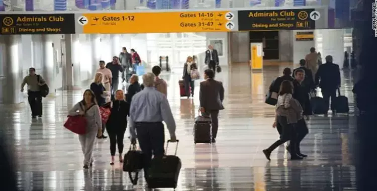  المطارات الأميركية تبدأ تطبيق قواعد أمنية جديدة غدا 