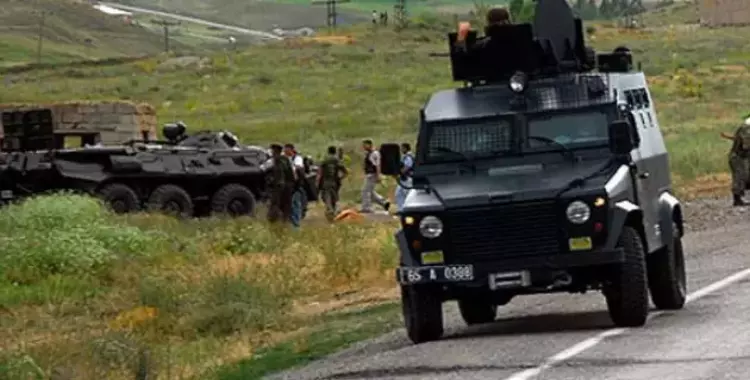  تركيا: إصابة 13 جنديا بانفجار عبوة ناسفة 