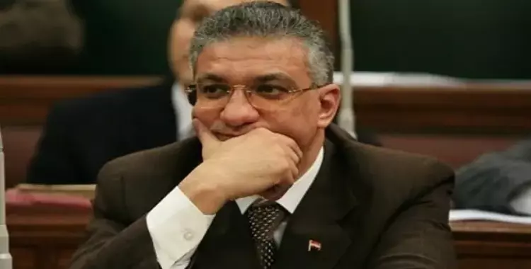  تعيين أحمد زكي بدر عضوا بمجلس جامعة المنوفية 
