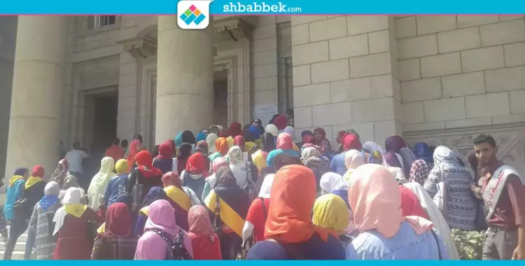  تكدس طلاب جامعة القاهرة بسبب «نصار» 