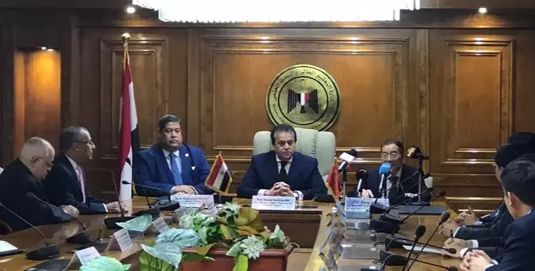  توقيع اتفاقية المنحة الصينية لتجميع القمر الصناعي «مصر سات 2» 
