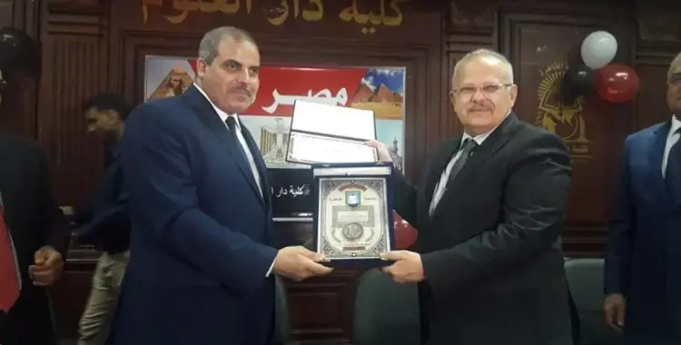  جامعة القاهرة تكرم رئيس جامعة الأزهر 