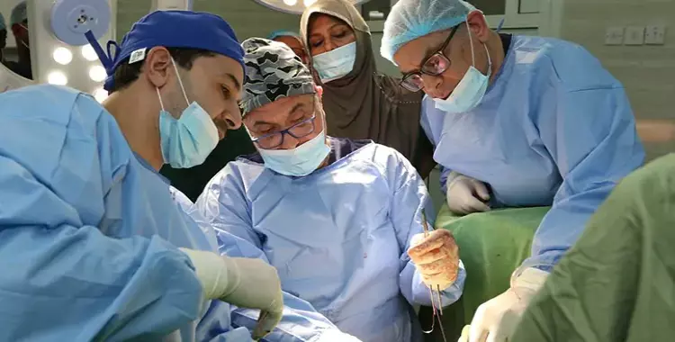  جامعة عين شمس تطلق قافلة طبية لعلاج مرضى المسالك البولية في السودان 