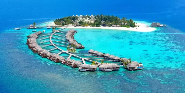  جزر المالديف.. كيف تقضي إجازة هناك بأسعار معقولة؟ 