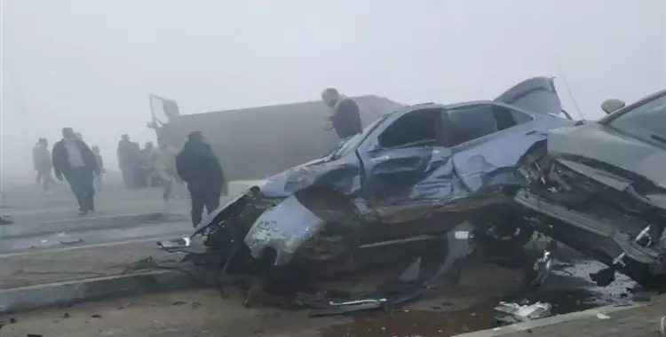  حادث الإسماعيلية اليوم.. تصادم 14 مركبة بسبب الشبورة 