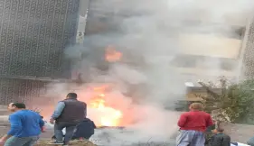  حريق داخل مبنى المدينة الجامعية لطالبات جامعة الأزهر.. صور 