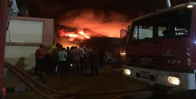  حريق في مطعم شهير بوسط البلد دون إصابات 