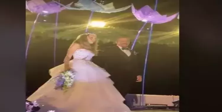  حفل زفاف ابنة هشام عباس يشعل السوشيال ميديا (صور وفيديوهات) 