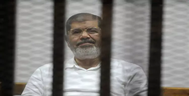  حكم قضائي ضد مرسي وعلاء عبدالفتاح وتوفيق عكاشة 