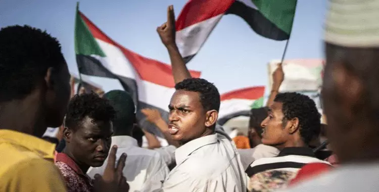  خسارة مليار دولار بسبب وقف الإنترنت في السودان 