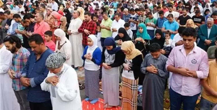  دار الإفتاء تصدر تنبيها هاما بشأن الصلاة المختلطة في العيد 