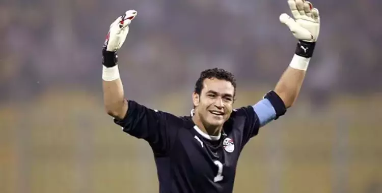  رئيس اتحاد الكرة يكشف ردّ حسن حمدي على طلب «مبارك» عودة الحضري للأهلي 