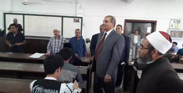  رئيس جامعة الأزهر يتفقد لجان امتحانات كليات قطاع الدراسة 