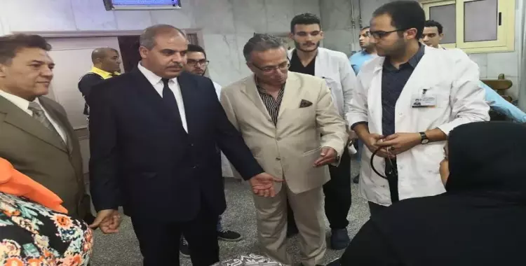  رئيس جامعة الأزهر يتفقد مستشفى باب الشعرية الجامعي 