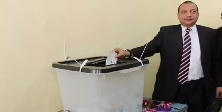  رئيس جامعة بني سويف يدلي بصوته في انتخابات رئاسة الجمهورية 