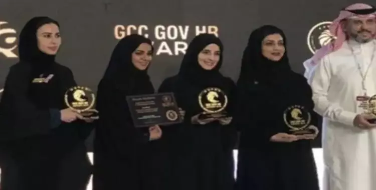  رشا الشبيلي تفوز بجائزة المرأة القيادية الخليجية 2019 