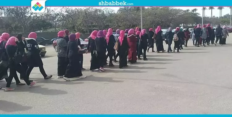  «رياض أطفال المنصورة» تجبر الطالبات على حضور مسيرة «التحرش» بالجامعة 