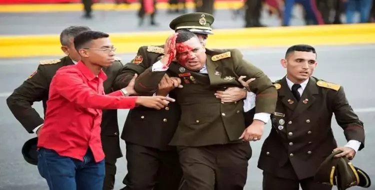 شاهد لحظة محاولة اغتيال الرئيس الفنزويلي «مادورو» 