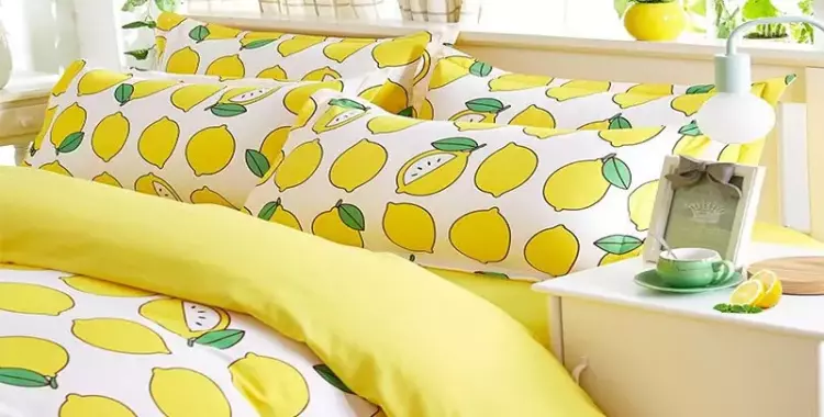  شرائح الليمون بجانب سريرك ستفعل الكثير.. تعرّف على فوائدها 
