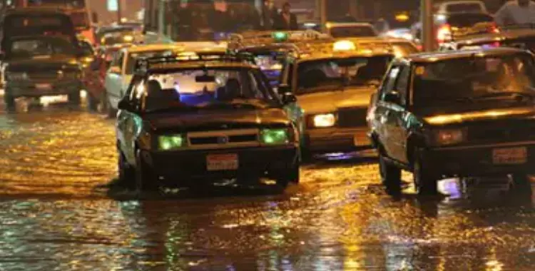  شلل مروري تام يصيب القاهرة بسبب حالة الطقس 