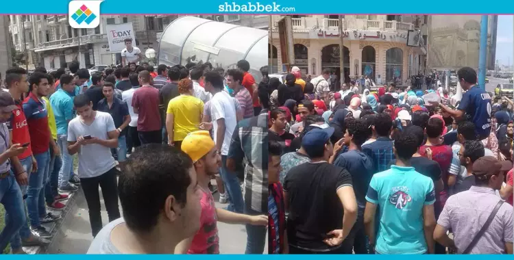  صور| تظاهر طلاب الثانوية بالإسكندرية اعتراضا على تأجيل الامتحانات 
