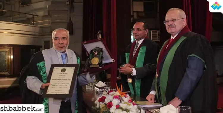  صور| جامعة القاهرة تحتفل بعيد العلم وتكرم الحاصلين على جوائز الدولة 