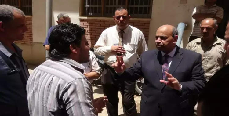  صور| نائب رئيس جامعة المنيا يتفقد المدن الجامعية والمطعم المركزي 