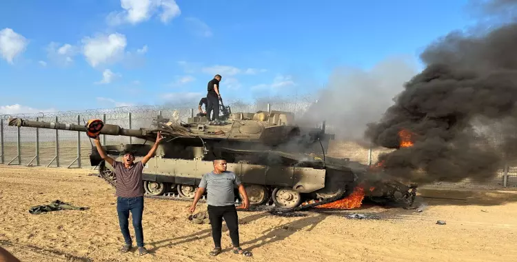  ضرب حماس لإسرائيل بالفيديو والصور.. هنا تفاصيل المعركة 