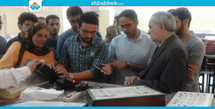  طالبان بـ«هندسة منوف» يخترعان جهاز لقياس الجهد والتيار 