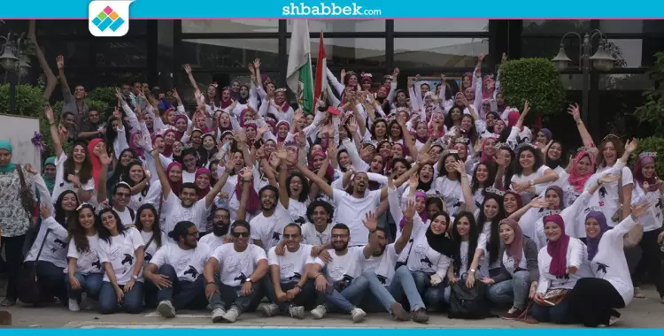  طلاب إعلام «القاهرة» يحتفلون بتخرجهم (فيديو) 