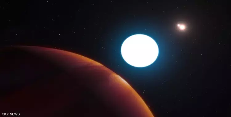  علماء يكتشفون كوكبا بثلاث شموس 