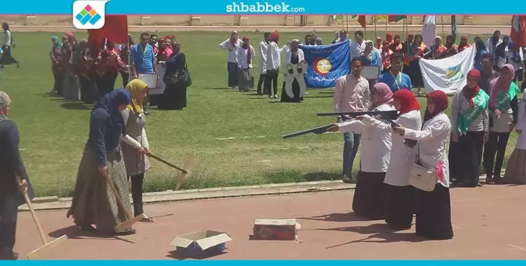  عن «التفجيرات».. اسكتشات بمهرجان الأسر الطلابية في جامعة القاهرة (صور) 