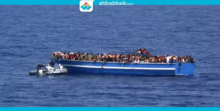  غرق مركب هجرة غير شرعية من بينهم 120 طفلًا ومصريين 