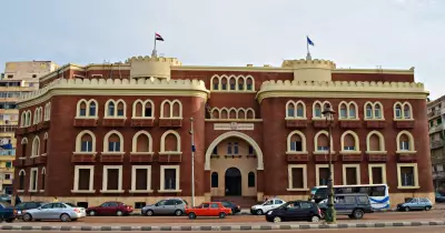 فصل جامعة أسيوط عن الوادي الجديد والإسكندرية عن مطروح