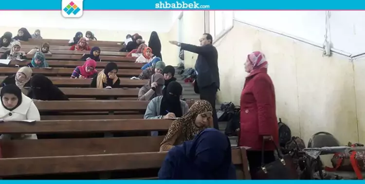  في جولته بلجان الامتحانات.. نائب رئيس جامعة الأزهر يحذر من مخالفة التعليمات 