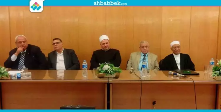  فيديو| أستاذ بالأزهر يناشد السيسي والبرلمان بالتدخل في أزمة رئاسة الجامعة 