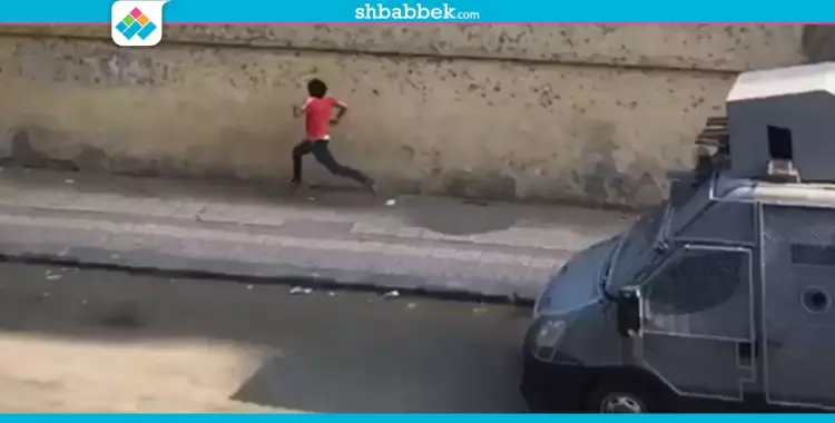  فيديو| القبض على طلاب بالثانوية في شارع محمد محمود 