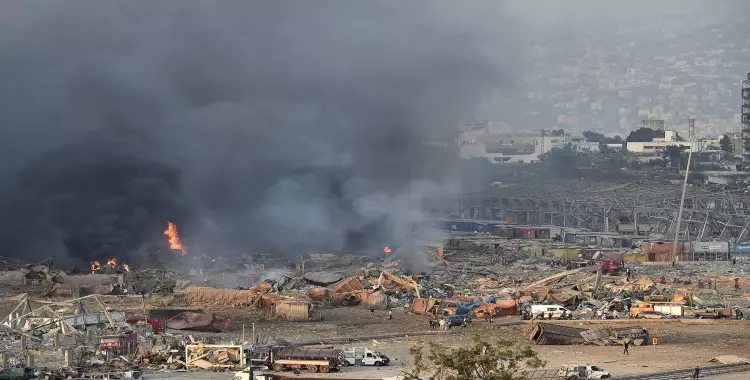  فيديو جديد يظهر السبب الرئيسي لانفجار مرفأ بيروت بلبنان 