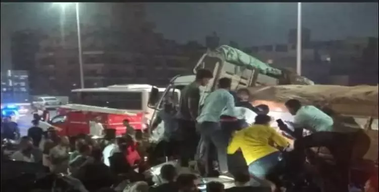  فيديو حادث الدائري اليوم وأسماء الضحايا وصور دهس تريلا 10 سيارات بالتفاصيل 
