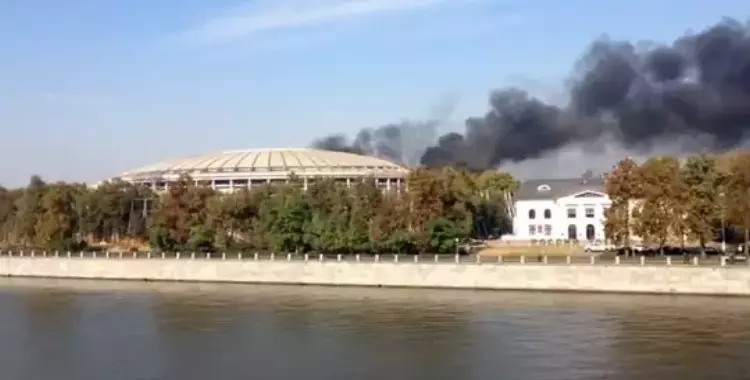  فيديو| حريق باستاد روسي مرشح لاستضافة المونديال 