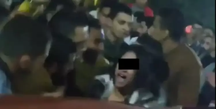  فيديو فتاة المنصورة.. تفاصيل التحرش الجماعي في احتفالات رأس السنة 