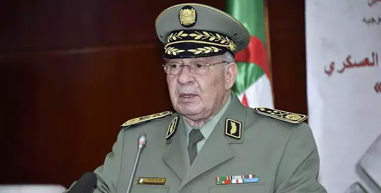  قائد الجيش الجزائري: «ليس لدينا مطامع في الحكم» 