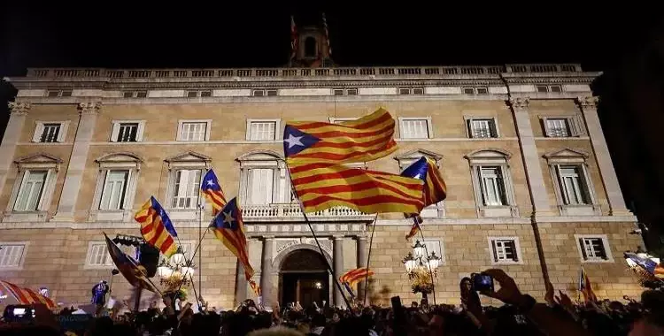  قمع سياسي ورياضي.. لهذه الأسباب أعلنت كتالونيا الانفصال عن إسبانيا 