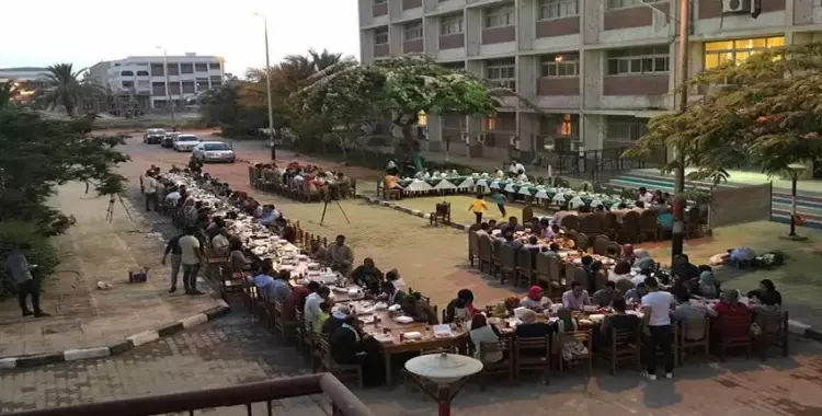  للمسلمين والمسيحيين.. جامعة المنيا تنظم حفل إفطار جماعي للطلاب 