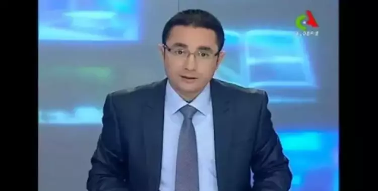  مذيع ينطق اسم رئيس الجزائر بدون «فخامة».. فكان مصيره! 